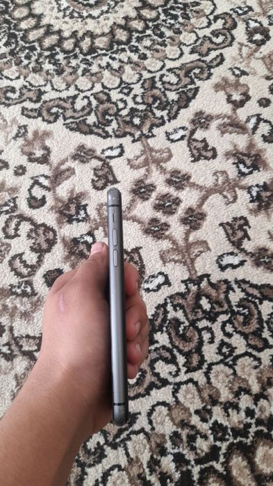 Ayfon 11 qora xolat yaxw chaqas 1.2ta joyda