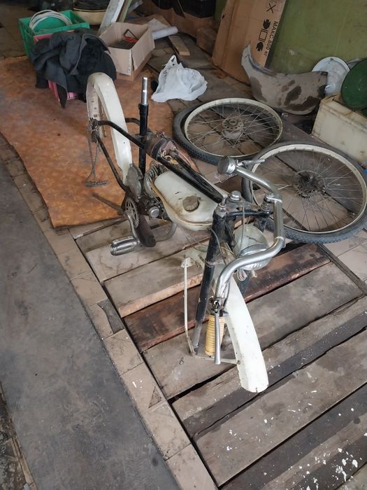 Продам мотовелосипед д4(дырчик)