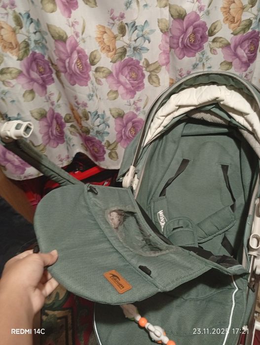 Продам коляску детскую