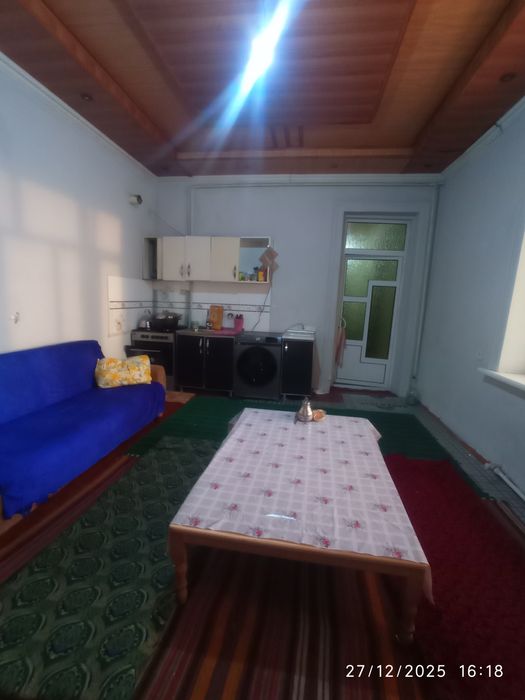 Урикзорда қизларга квартира 700