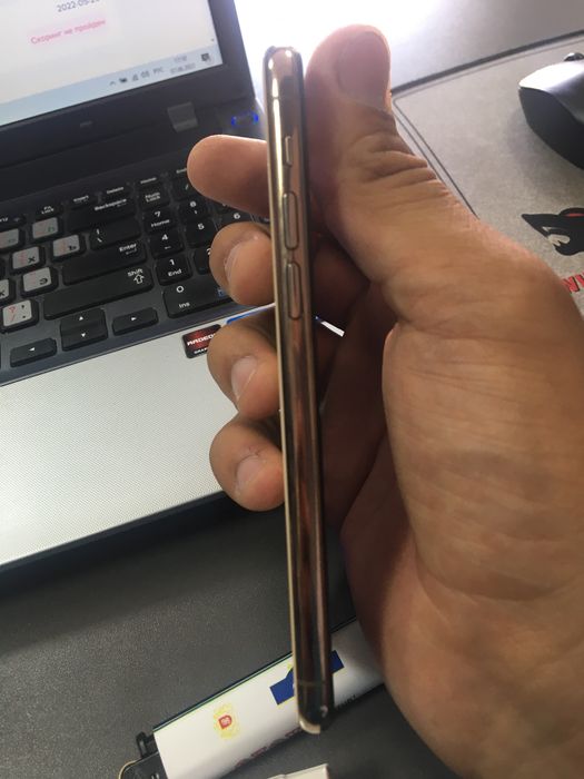 ROSSROCHKA! IPhone 11pro 64GB B/U bosh tolov yoq!