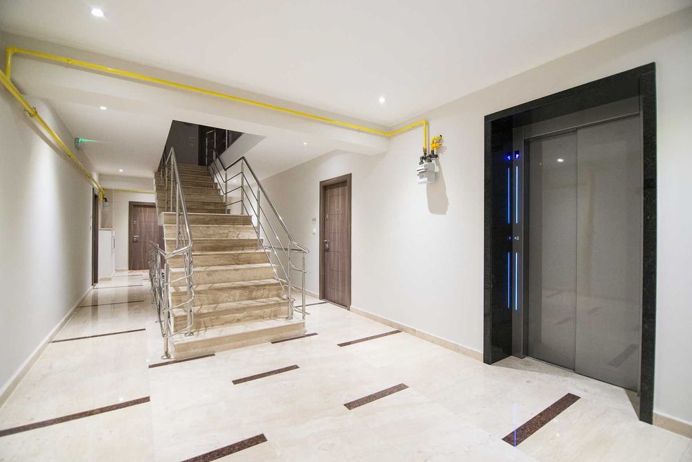 Apartament, 3 camere, decomandat, mobilat si utilat, parcare, boxa