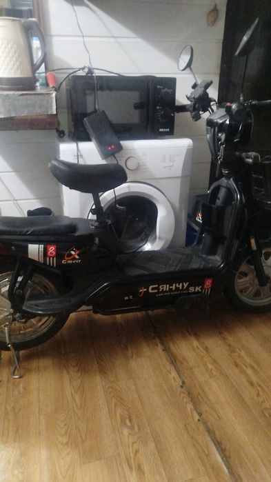 Продам Электроскутер Sk8