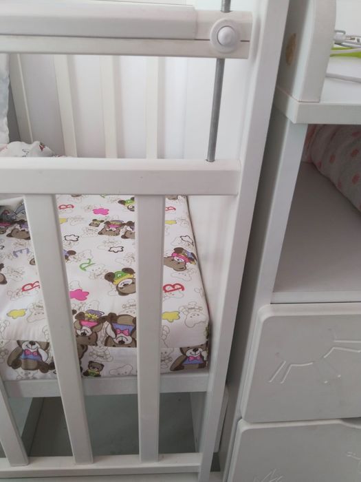 Манеж      кровать