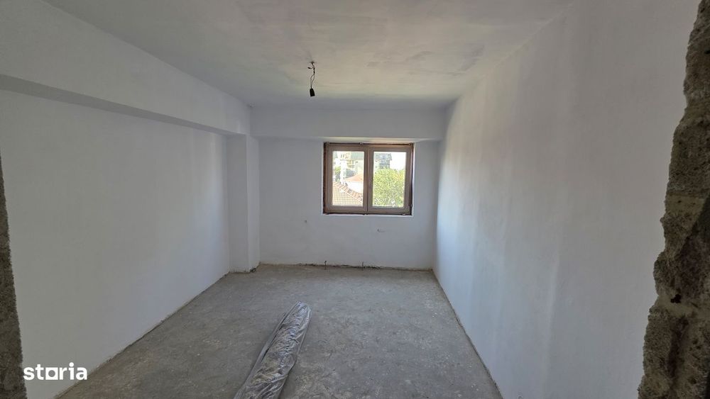 Vand ap cu 2 camere str. Bucuresti