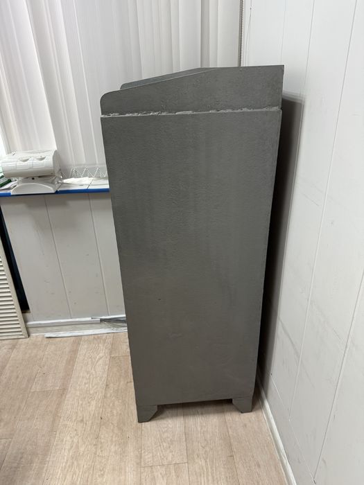 Продается сейф.