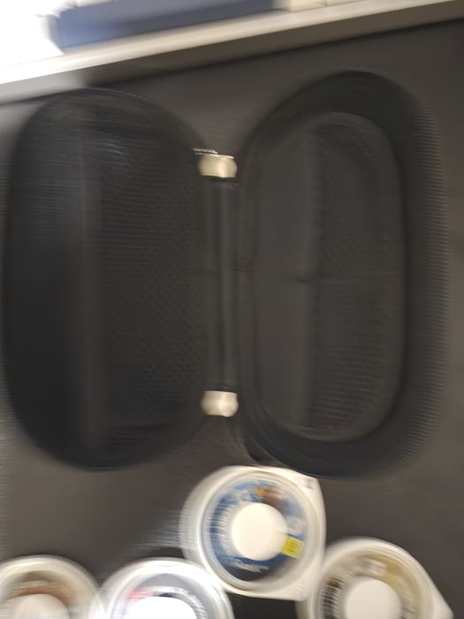 Consola handheld Psp 3000 modat 64gb si 7 cd uri de jocuri