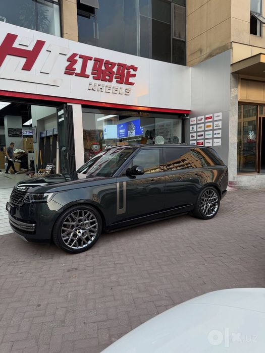 Range Rover sv 2027 wheel