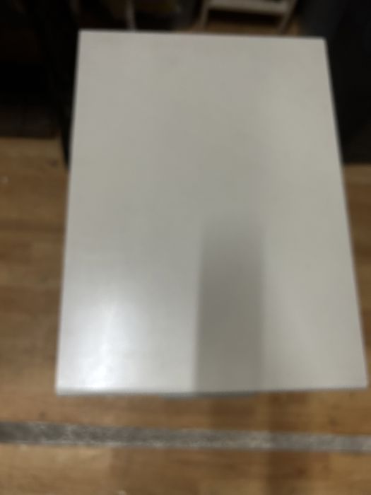 Тумбочки с 3 отсеками