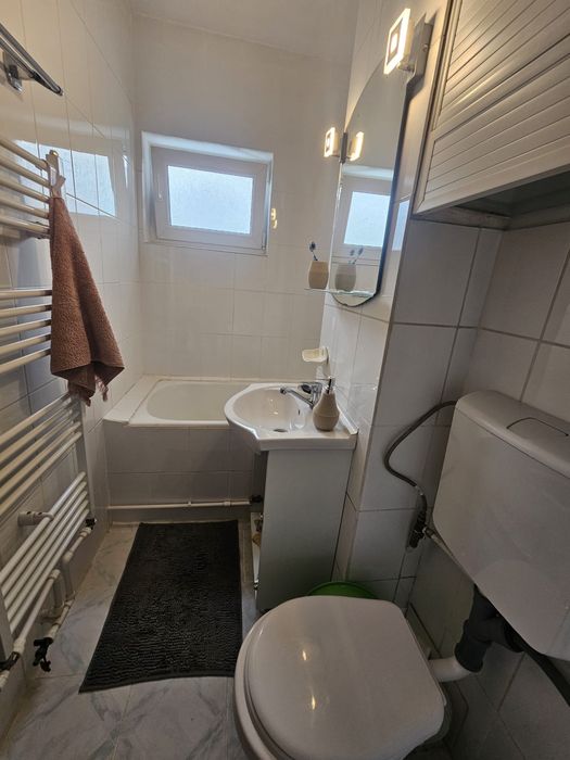 Închiriere apartament cu 2 camere