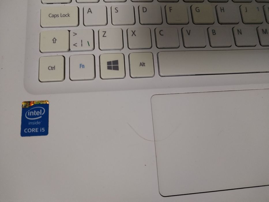 Vand laptop Acer I5
