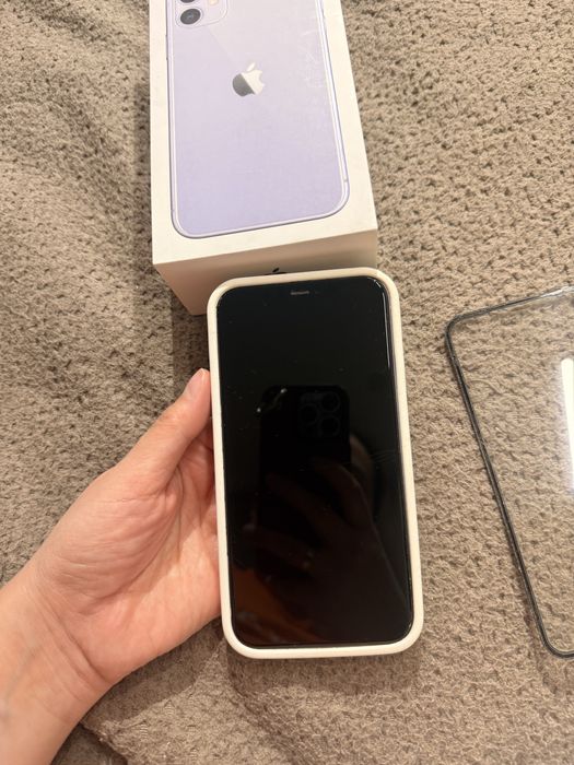 iPhone 11, 128 GB