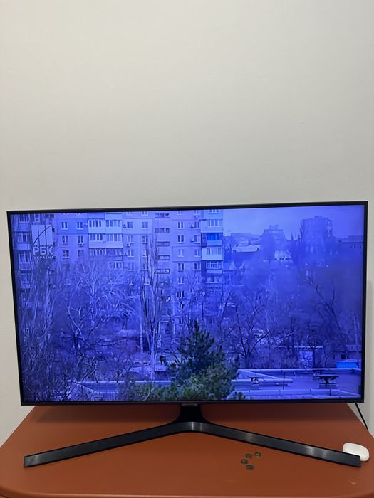 Телевизор samsung
