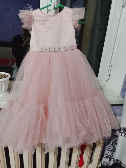 Красивое платье девочке