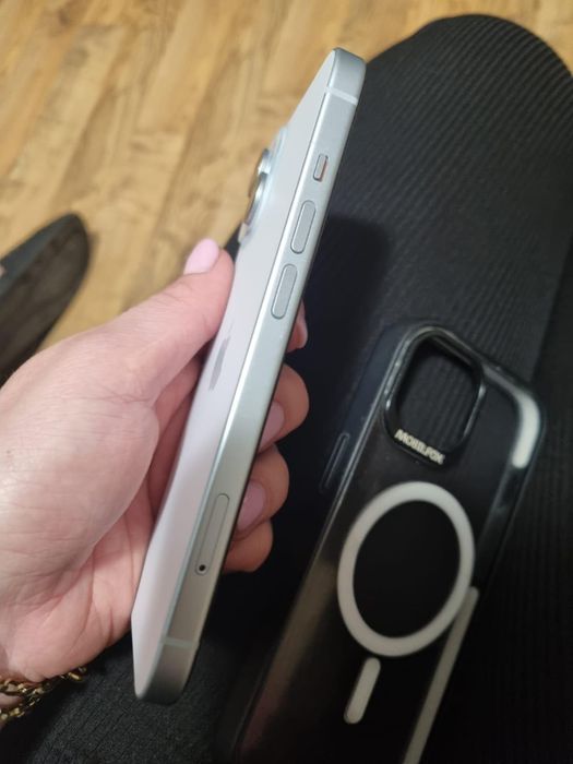 Iphone 15, 128 GB. stare buna de funcționare