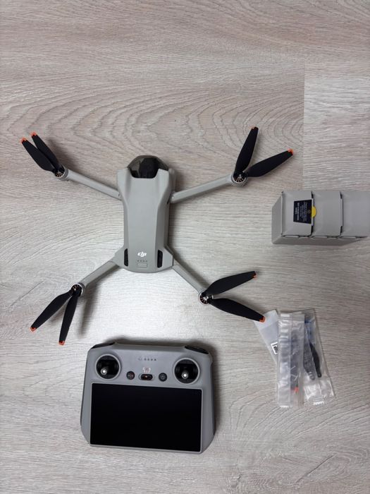 Дрон FJI mini 3 pro