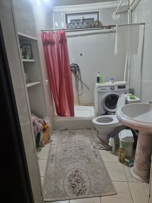 Продаеться 5 х комнотный дом. м