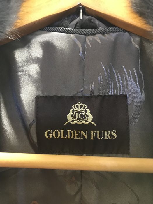 Продам норковую шубу