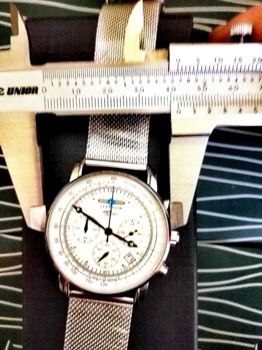 Ceas Zeppelin, nou (sigilat).