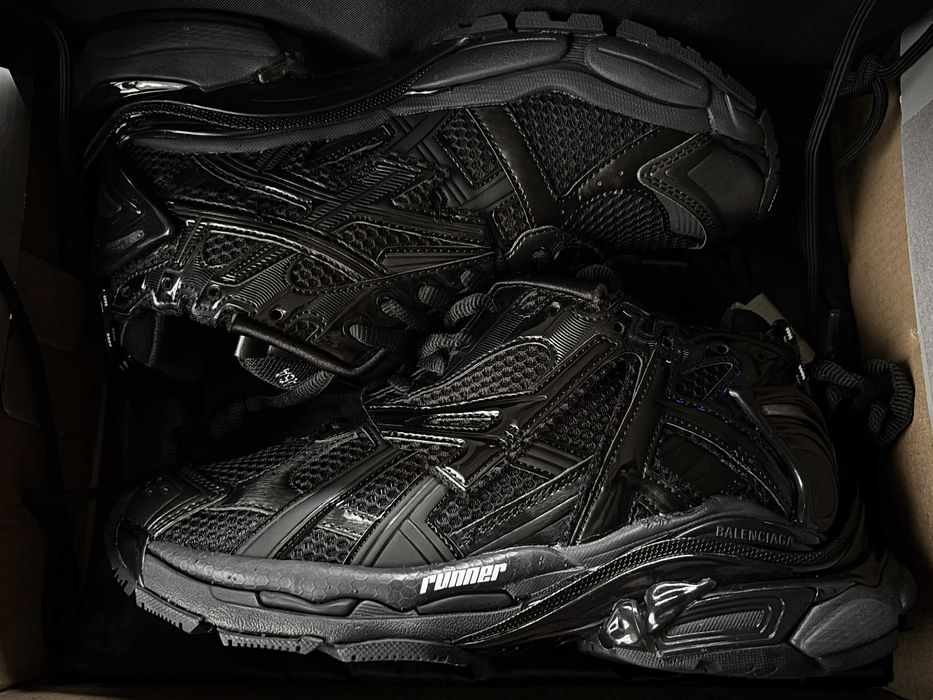 Balenciaga Runner