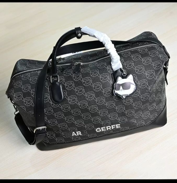 Придам сумку мужскую