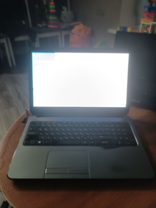 Продам ноутбук HP Core i3