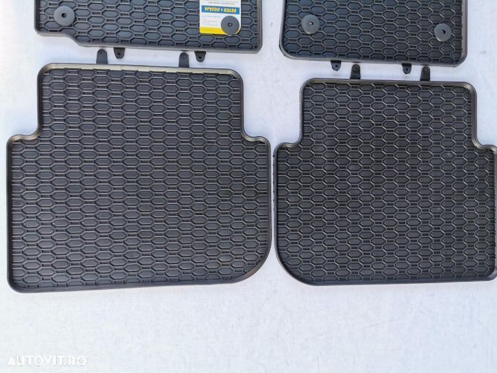 Covorase cauciuc VW Touran 1,2 Covorase cauciuc Touran 12