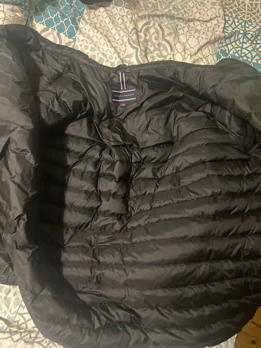 Geacă tommy purtată puțin