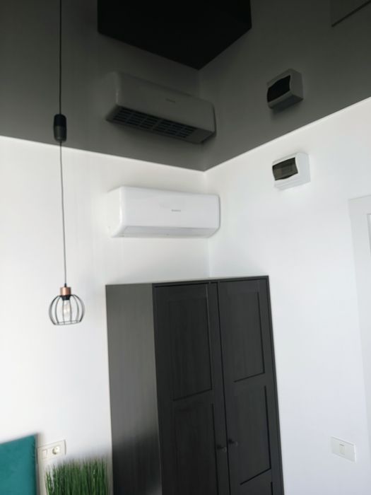 Frigotehnist , montat aer condiționat