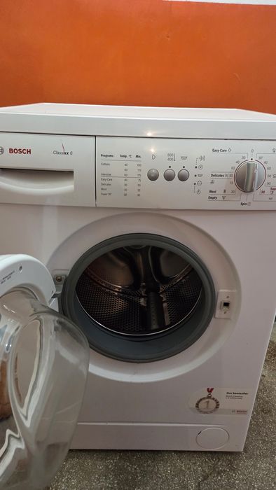 Придавам пералня 50евр.