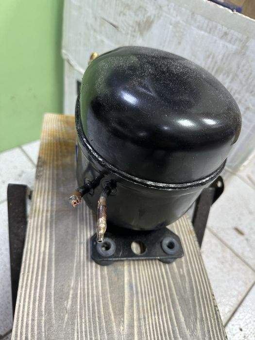 Компрессор от холодильника