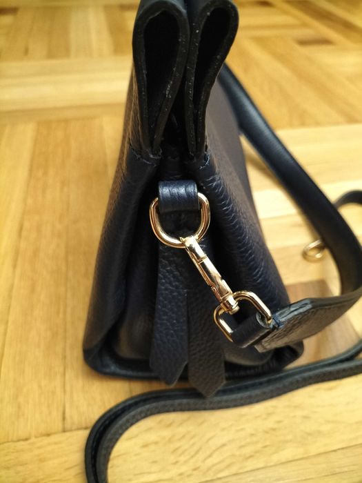 Poșetă din piele naturală