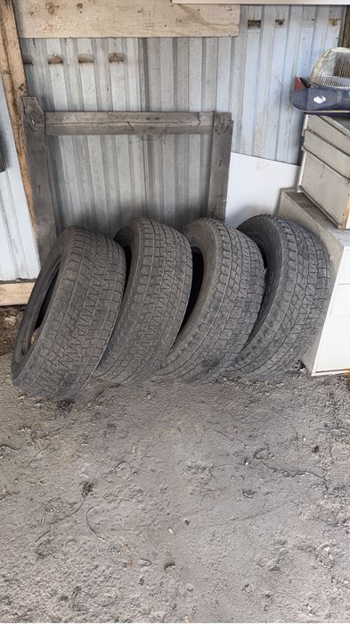 Продам шины дешево