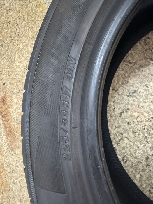 Продам один балон 225/50/R17