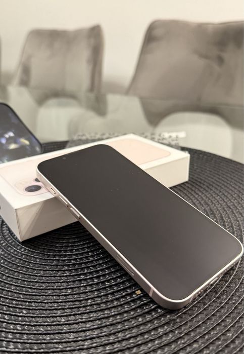 iPhone 13 • Roz • 256 GB • 96% Bateria