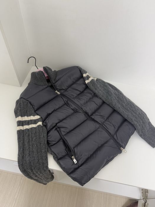 Продам кофту Монклер L