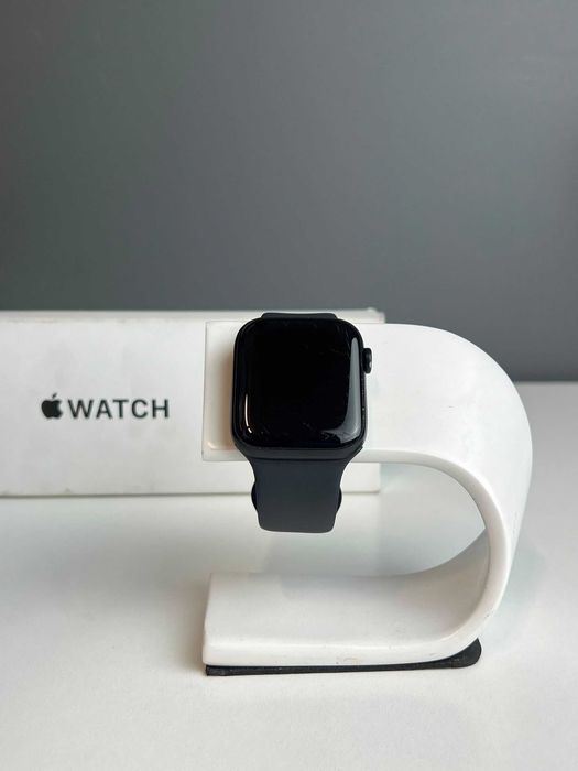 Apple Series SE 44 мм (2е поколение) 44mm, Чёрный 70039а963
