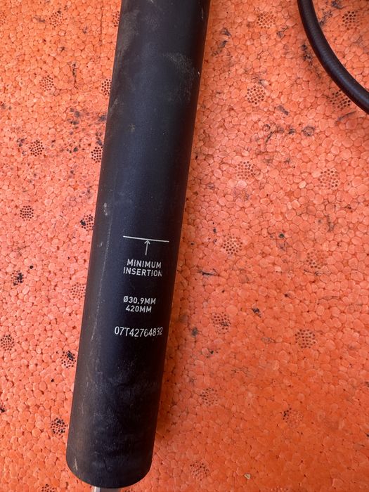 Кол за седалка RockShox Reverb Dropper Post 30.9 / 31.6 мм с дистанционно