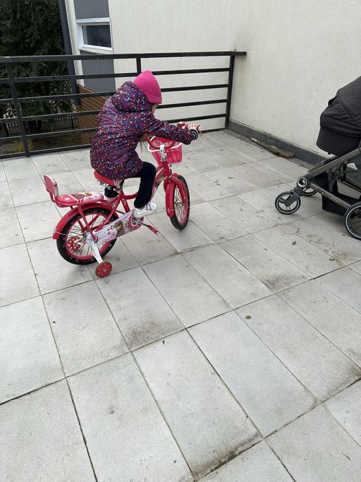Продается велосипед для девочки
