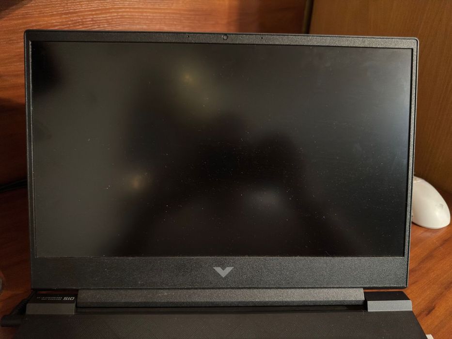 Продам срочно ноутбук