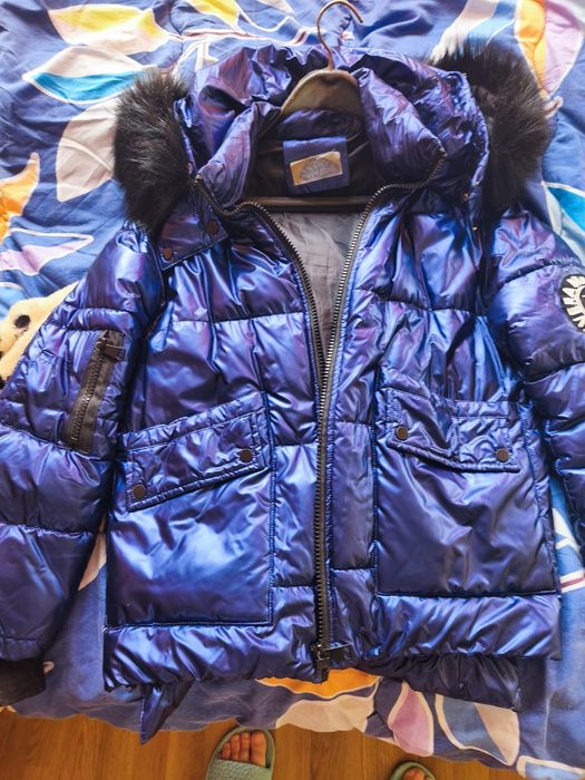 Дамско яке синьо, червено и зелено