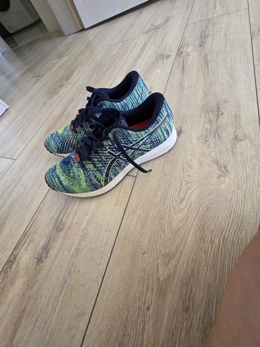 Маратонки Asics 39 размер
