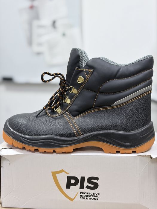 Летние защитные ботинки специальные