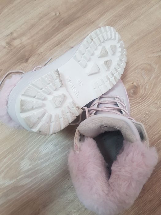 Боти Bench номер 35 момиче