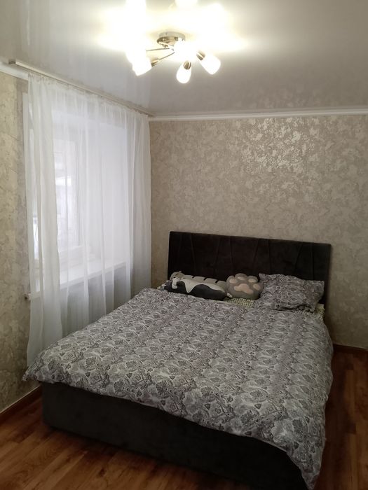 Продам квартиру на площади КЛИНКА