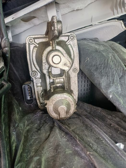 Clapeta evacuare vw golf 7 skoda seat