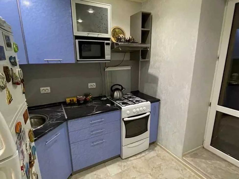 Дава се под наем Двустаен апартамент в Пловдив, Център - 75 кв.м за 280.5 € - Снимка #3