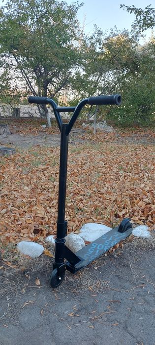 Самокат трюковой