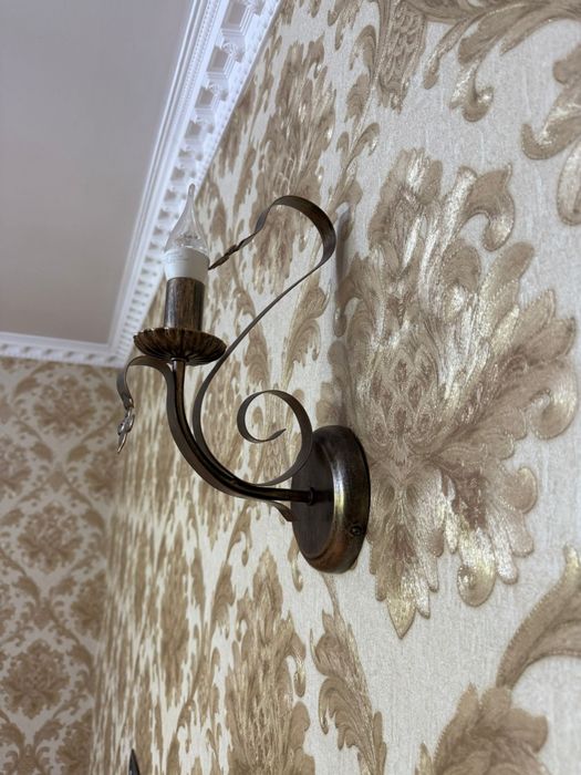 Corpuri de iluminat stil clasic