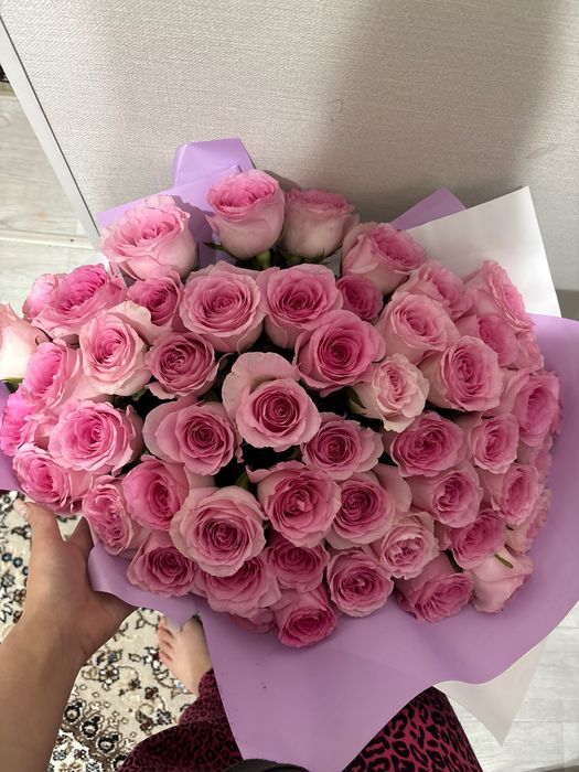 Цветы свежие, розы 51